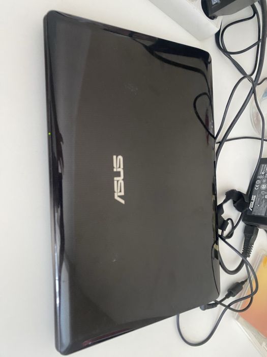 Ноутбук ASUS K52j