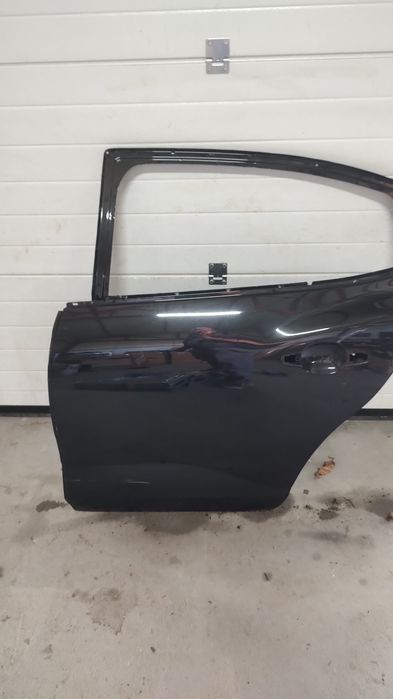 Ușa stânga spate Logan 3