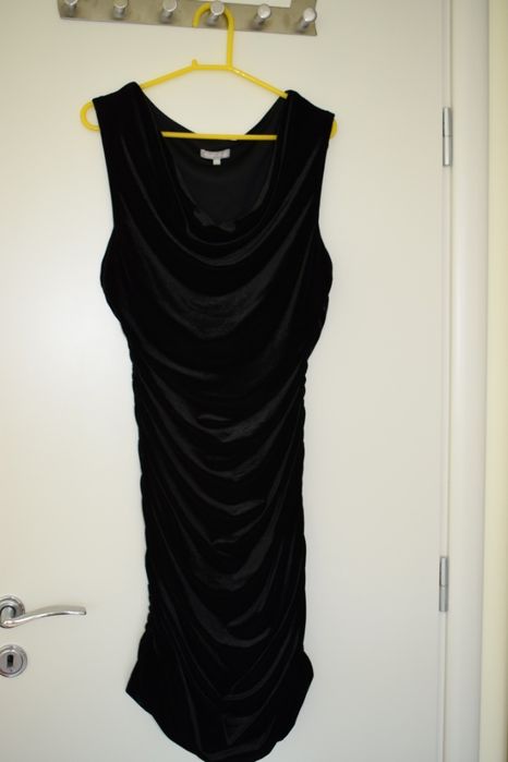 Кадифена рокля Marco Pecci