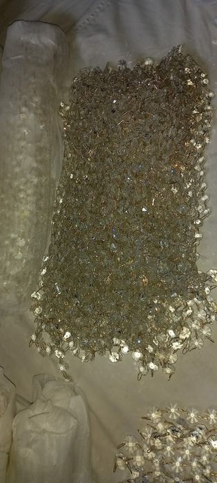 Икрашение интерьера, люстр, бра, штор