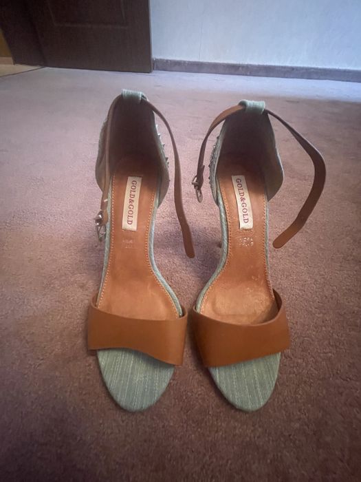 Дамски сандали