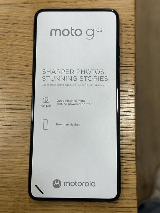 Смартфон GSM MOTOROLA G05 с Гаранция 2г и със Слушалки