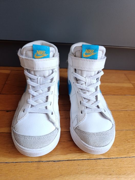 Nike маратонки-  29,5 ном.