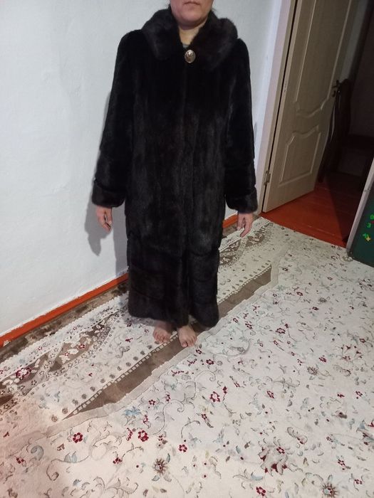 Продам норковую шубу б/у