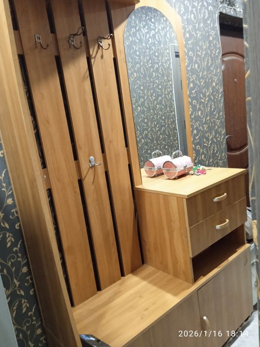 Продам прихожую в отличном состоянии