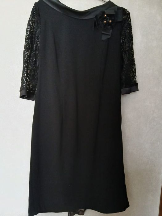 Стильные Платья в отличном состоянии