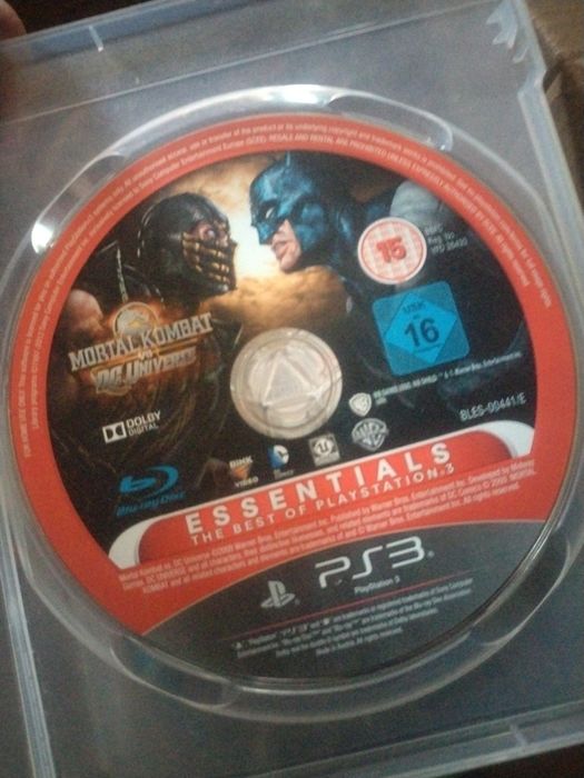 Vând PS3 . Funcționează perfect