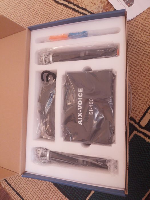 Профессиональный микрафон новый С гарантией