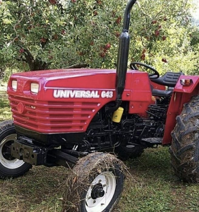 Capotaj nou tractor din fibra  453/533/643/683