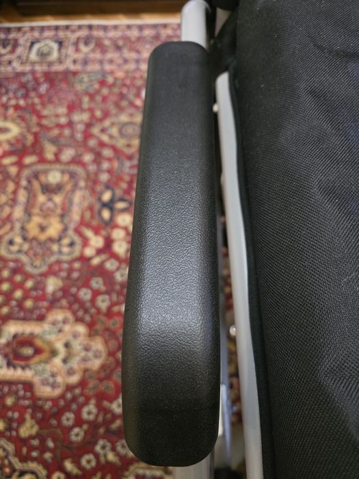 Нова инвалидна количка