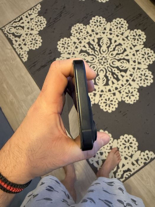 iPhone 16 Pro 128GB black baterie 100%