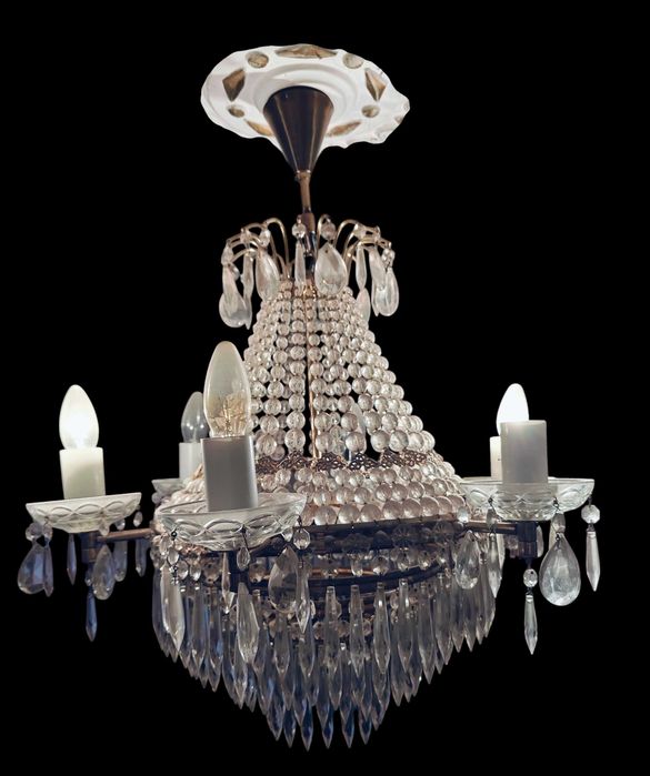 Candelabru cristal in stil Neoclasic