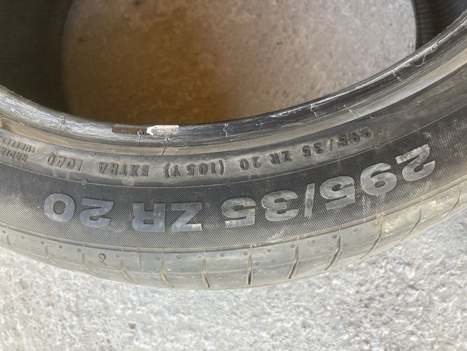 Лятни гуми спорт пакет 295-35-20 и 255-40-20 Continental