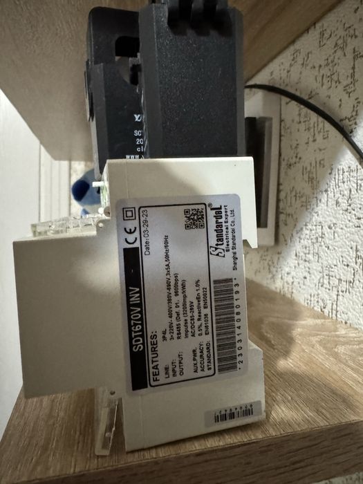 Din Rail energy analyser schotchik sotiladi