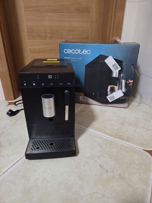 Кафеавтомат Cecotec Cremmaet Compact 19 Bar