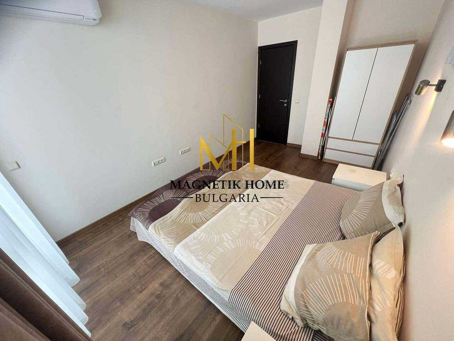 Дава се под наем Двустаен апартамент в Бургас, Център - 65 кв.м за 612 € - Снимка #3