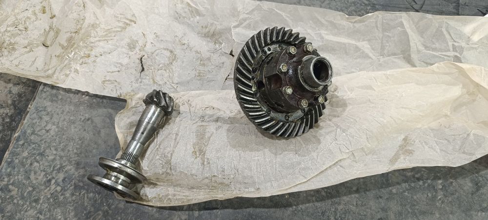 Продам дифференциал на УАЗ