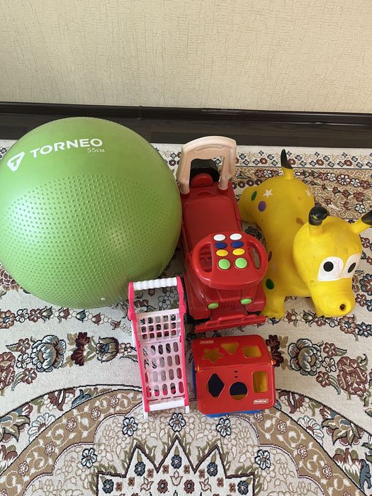 Продам игрушки. Все за 5900 тенге.