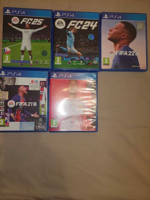 De vanzare playstation 4 slim , stare buna