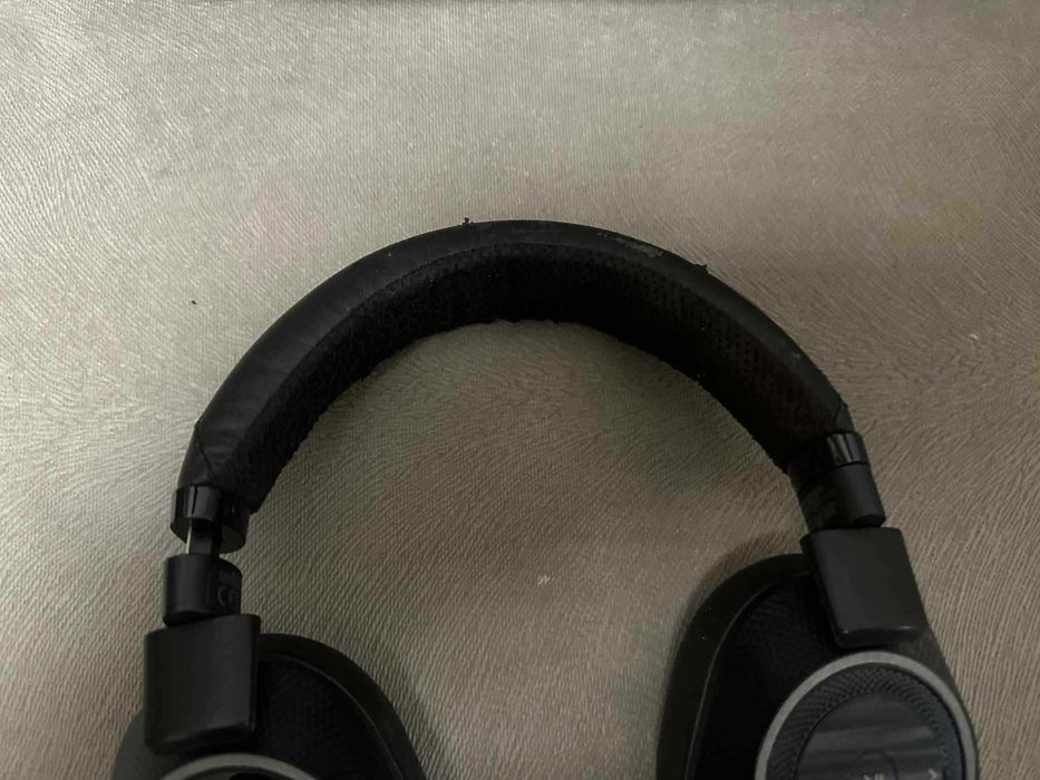 Plantronics BackBeat PRO 2