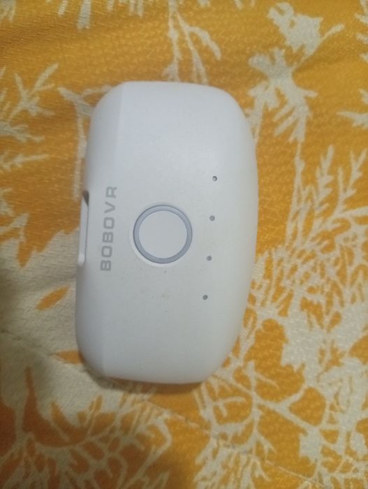 Продаю oculus quest 3S