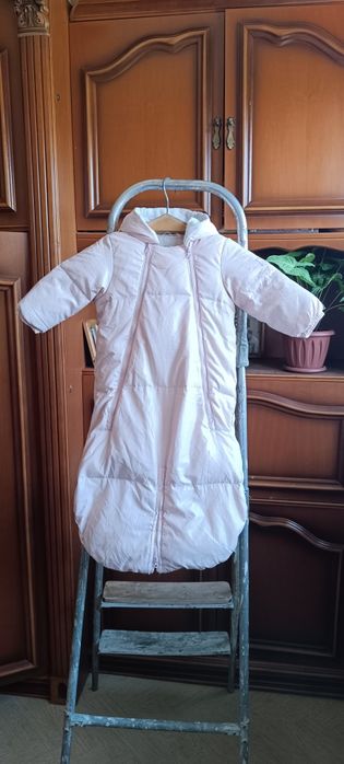 Продам детские комбинезоны
