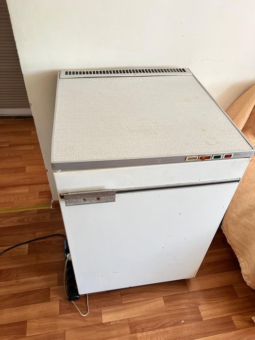 Морозильник «Бирюса» советский