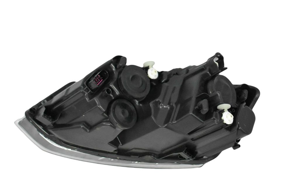 Фара RH Polo 19- седан