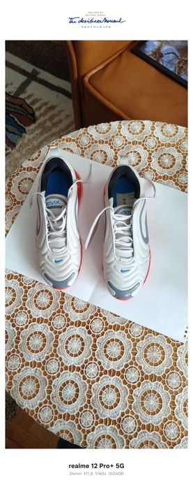 Adidasi Nike Air Max 720
