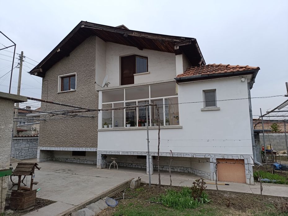 Продава се Къща в Пловдив, Гагарин - 131 кв.м за 1291 €/кв.м - Снимка #2