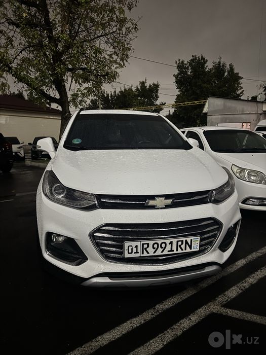 Treker 1 2019 kraska toza  narxi 11.000 $