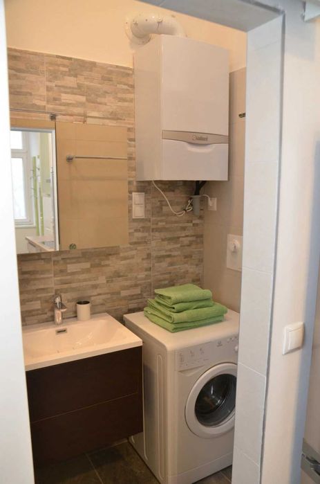 Дава се под наем Двустаен апартамент в София, Център - 56 кв.м за 397.8 € - Снимка #3