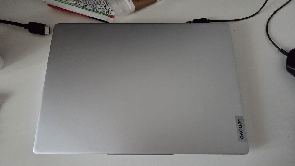 Lenovo IdeaPad 5 Slim