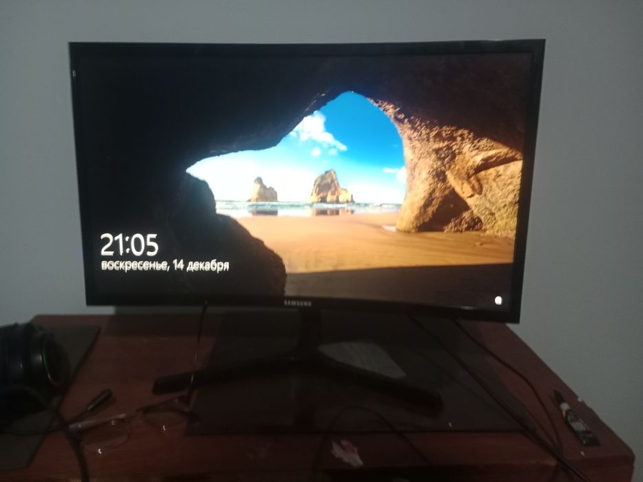 ПК игровой компьютер в сборке вместе с комплектующими