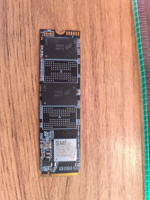 Продаётся SSD NVMe M2, новый пользовался 1 месяц. 256Gb