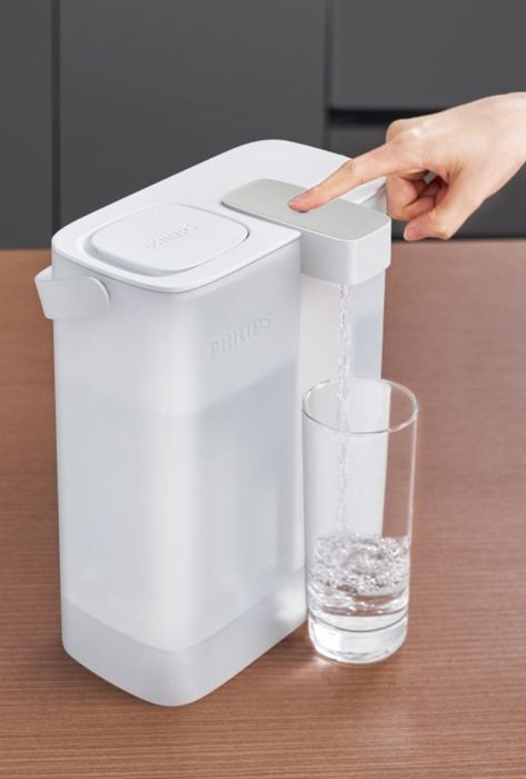 Филтрираща кана PHILIPS  с един филтър