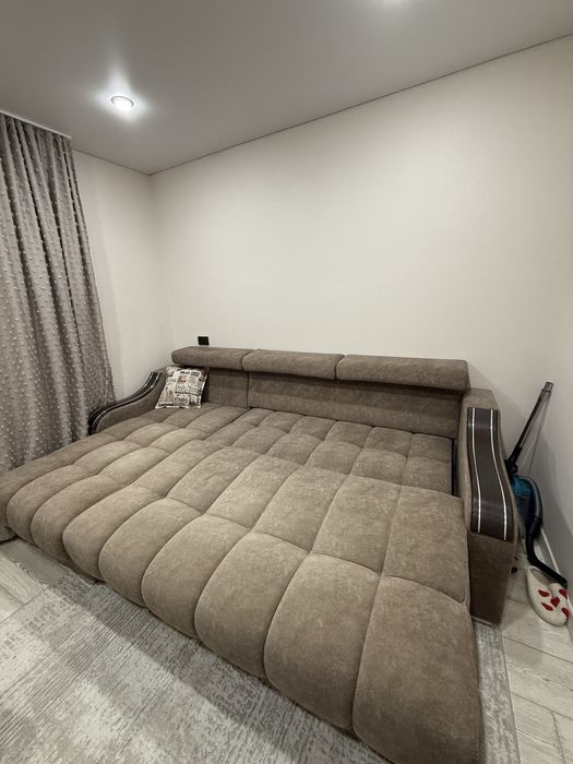 Продам диван в отличном состоянии