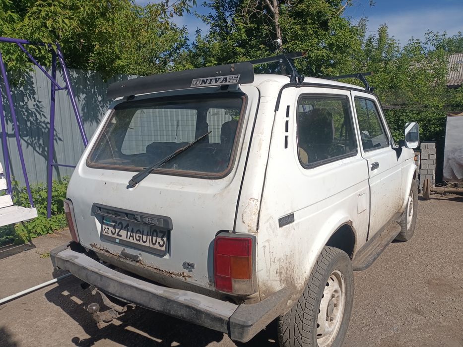Продам ниву на ходу
