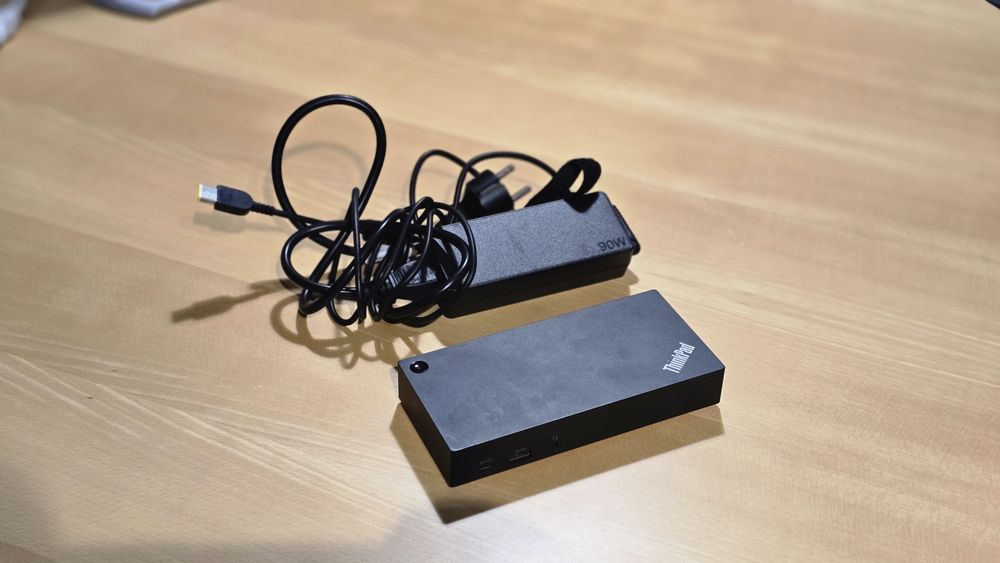 Докинг станция Леново