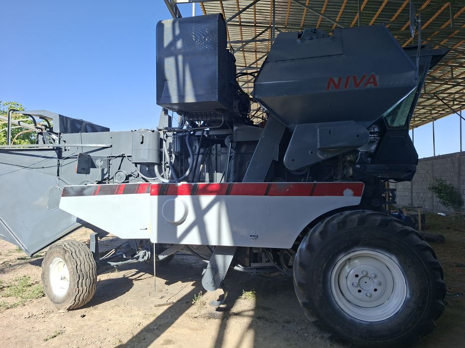 Комбайн Нива Эффек