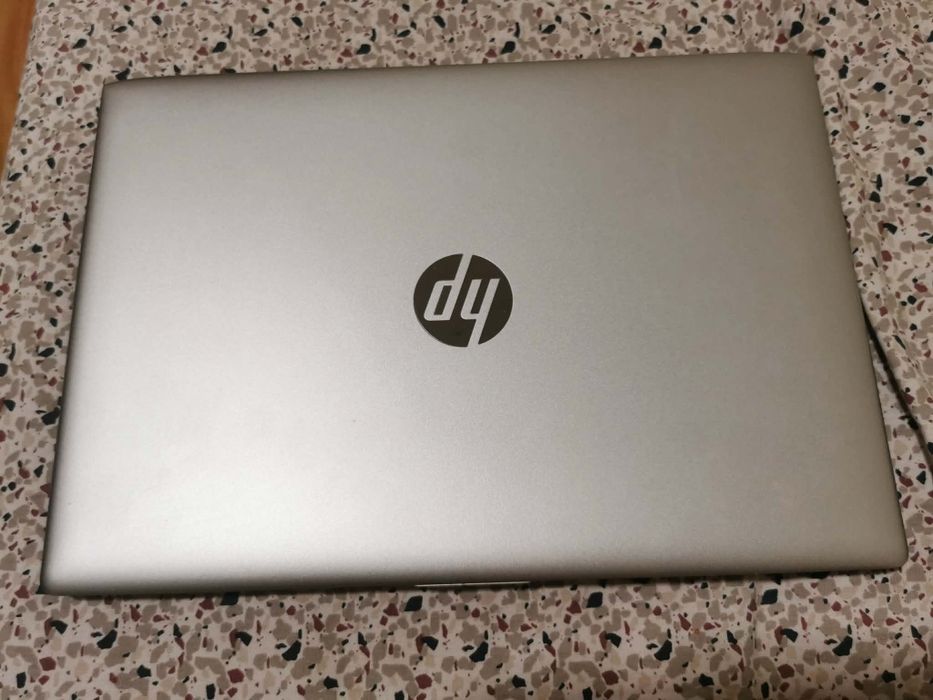 Vând HP i7 generatia 8