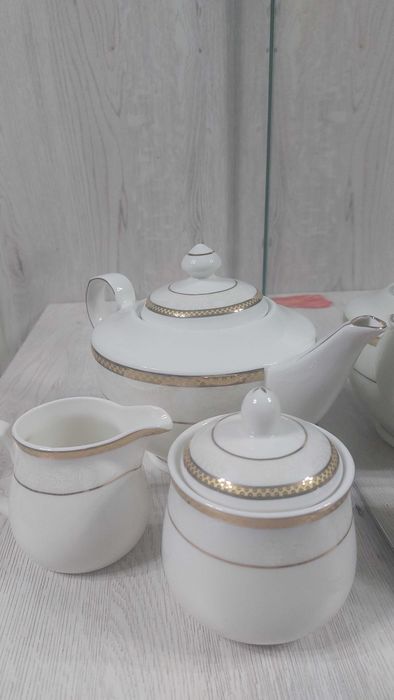 Заварник фарфоровый