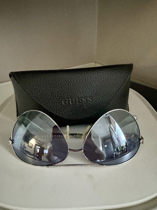 GUESS оригинални дамски слънчеви очила