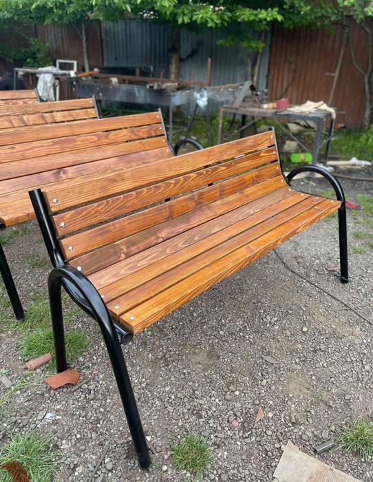 Banca stradala cu 8 rigle