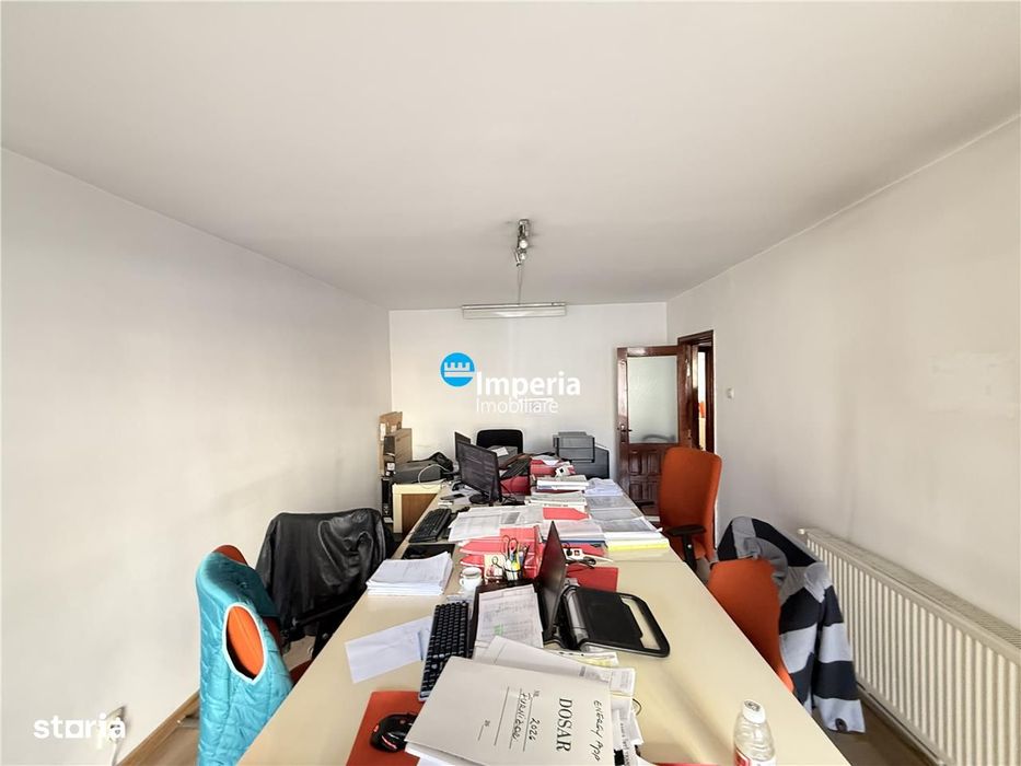 Parter Canta 3 camere – intrare separată din stradă – ideal