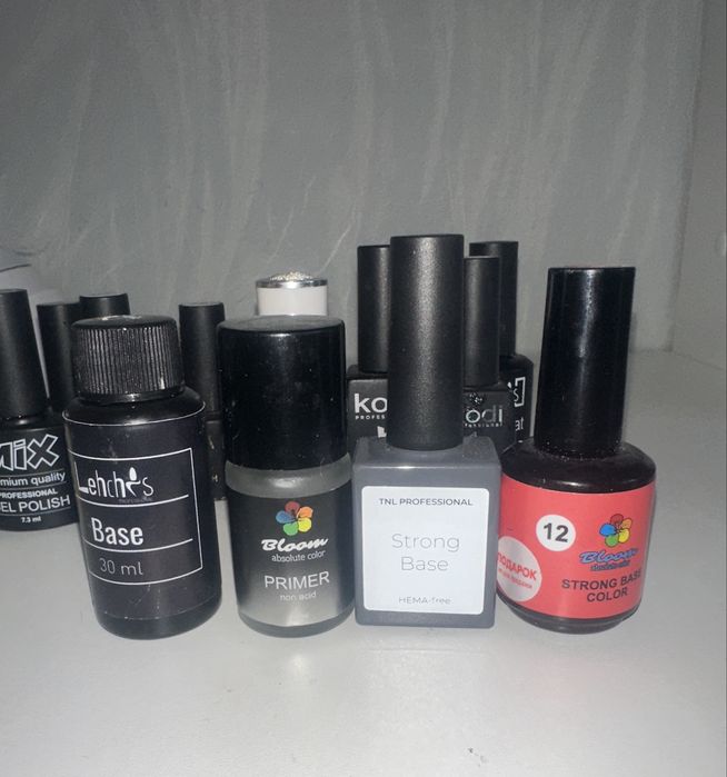 Продам все для маникюра