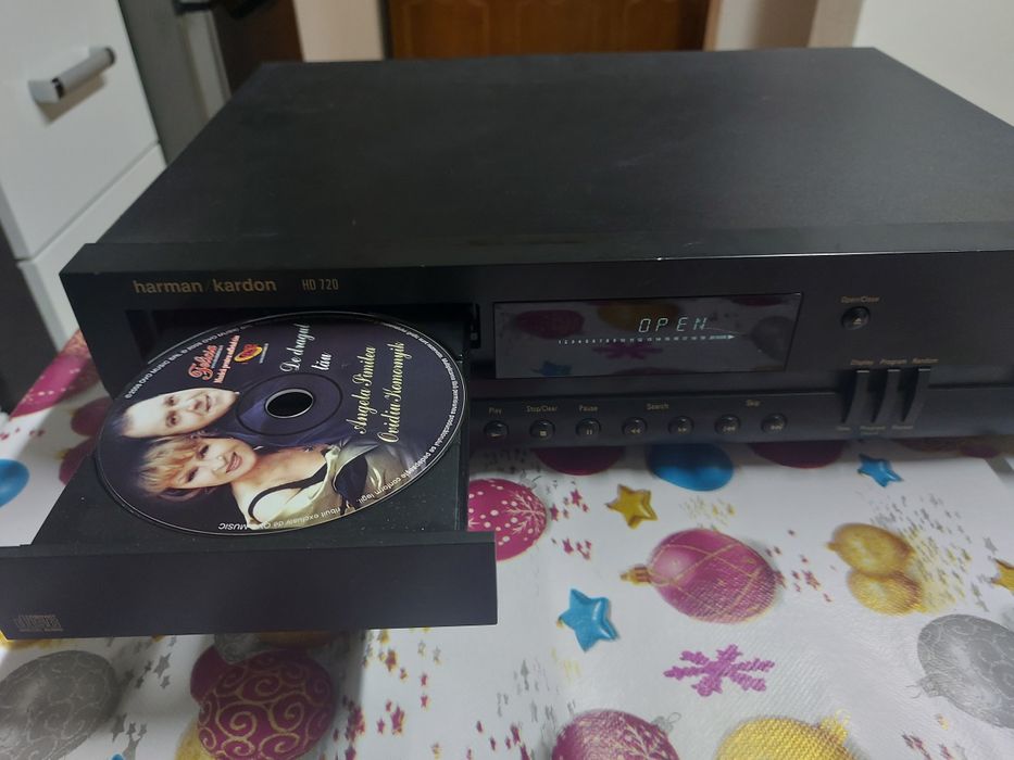 CD Harman Kardon HD720 impecabil