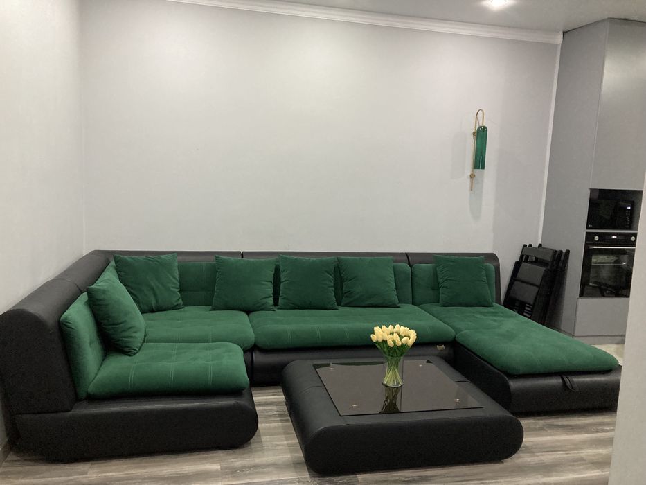 Журнальный столик