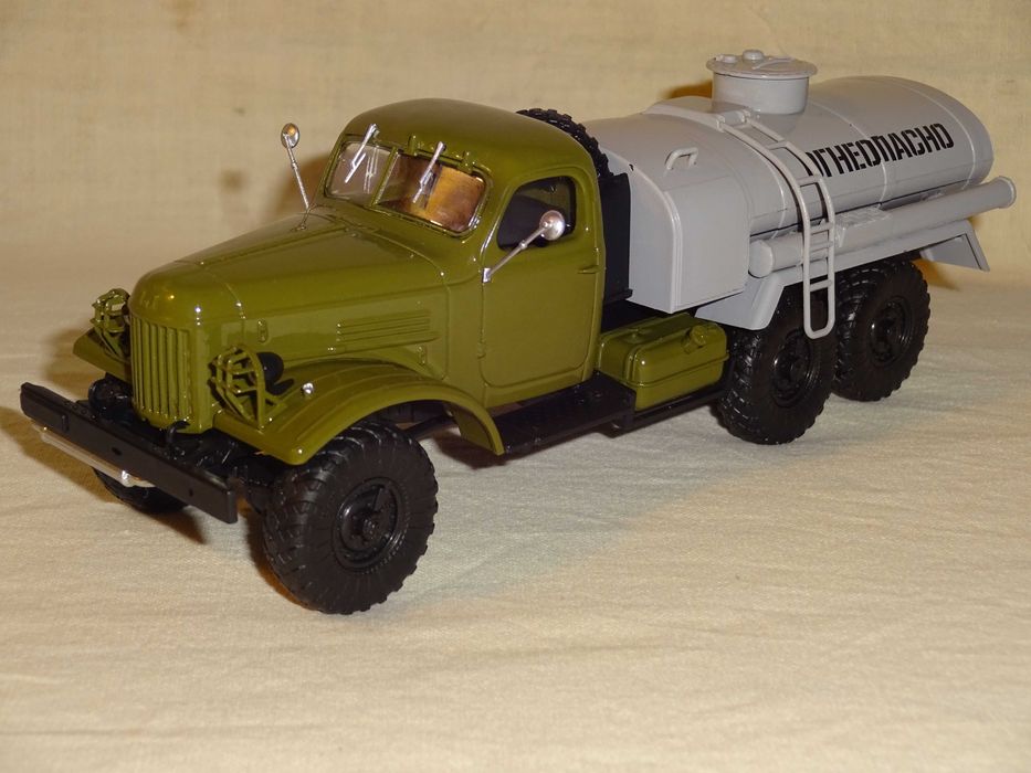 Масштабные модели 1/43 - продам.