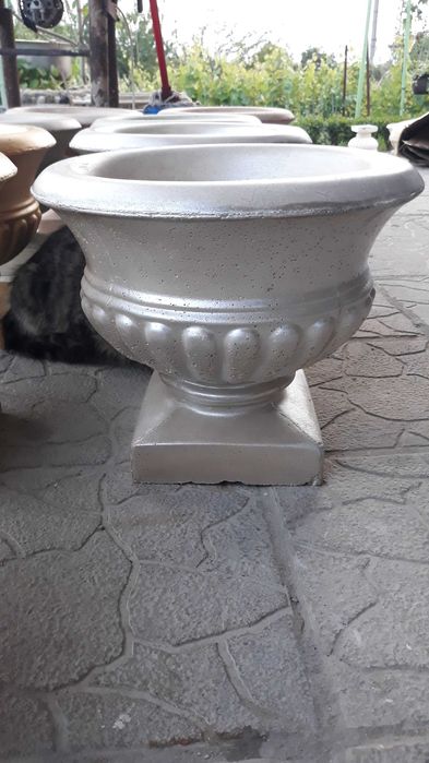 Кашпа/саксия от бетон